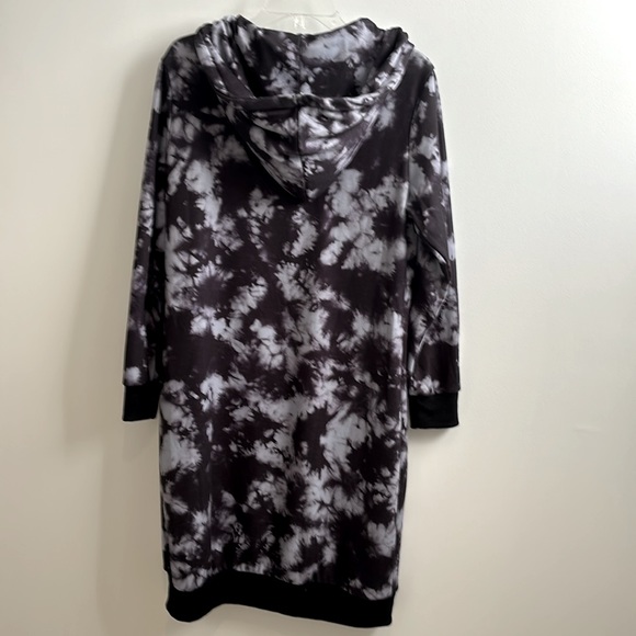 Elesol Long Sweatshirt Jacket. NWOT - Picture 3 of 4